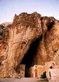Grotta di Custonaci